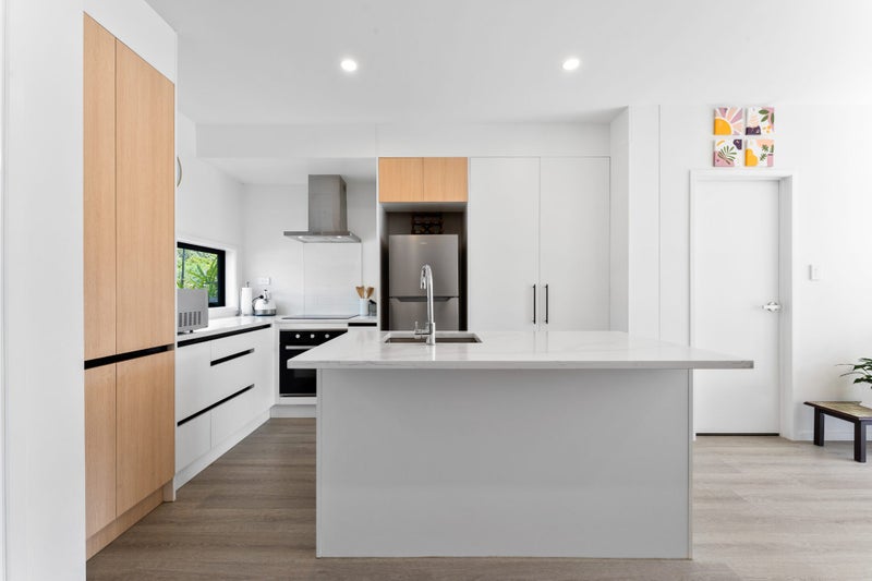 10 Clay Works Lane, New Lynn, Auckland - Carousel 2