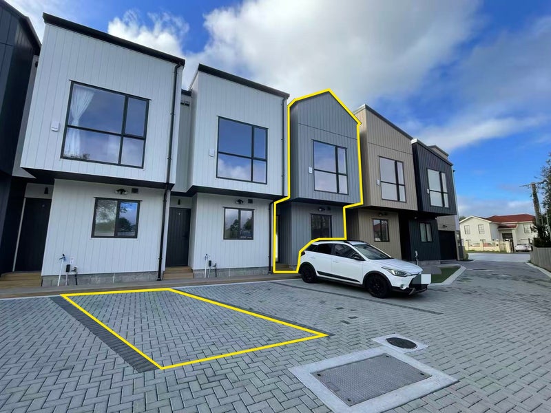 3/442 Old Te Atatu Road, Te Atatu Peninsula, Auckland - Carousel 1