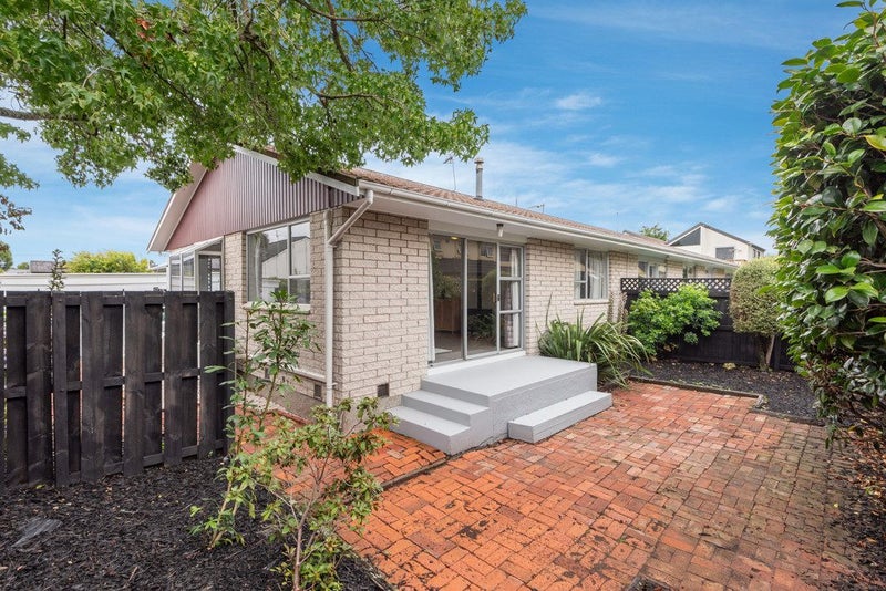 3/9A Avonhead Road, Avonhead, Christchurch - Carousel 1