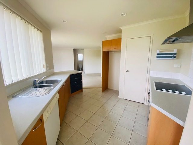 105 Kyle Road, Greenhithe, Auckland - Carousel 1