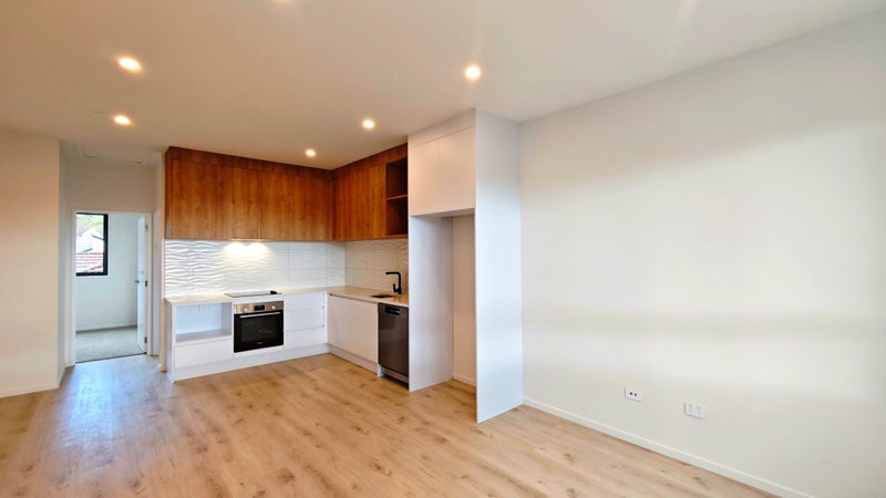 48C Santiago Crescent, Unsworth Heights, Auckland - Carousel 2