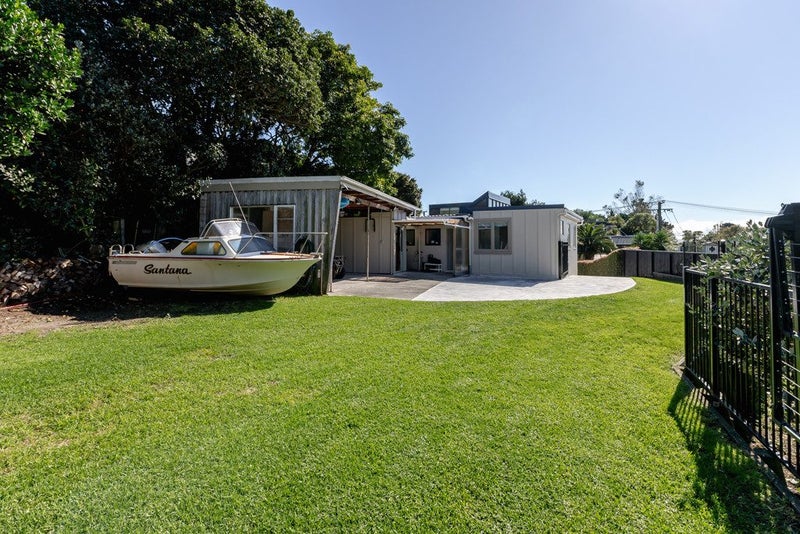 36 Tiromoana Road, Raumati South, Paraparaumu - Carousel 2