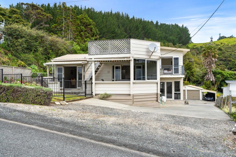 90 Rapata Road, Hikurangi - Carousel 1