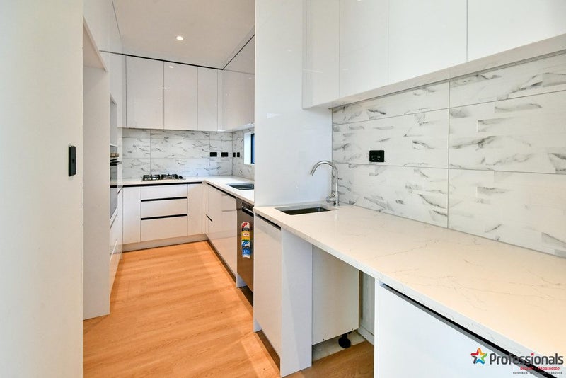 92 Rangitoto Road, Papatoetoe, Auckland - Carousel 2