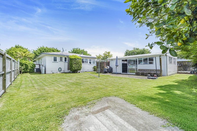 14 Lilac Street, Melville, Hamilton - Carousel 2