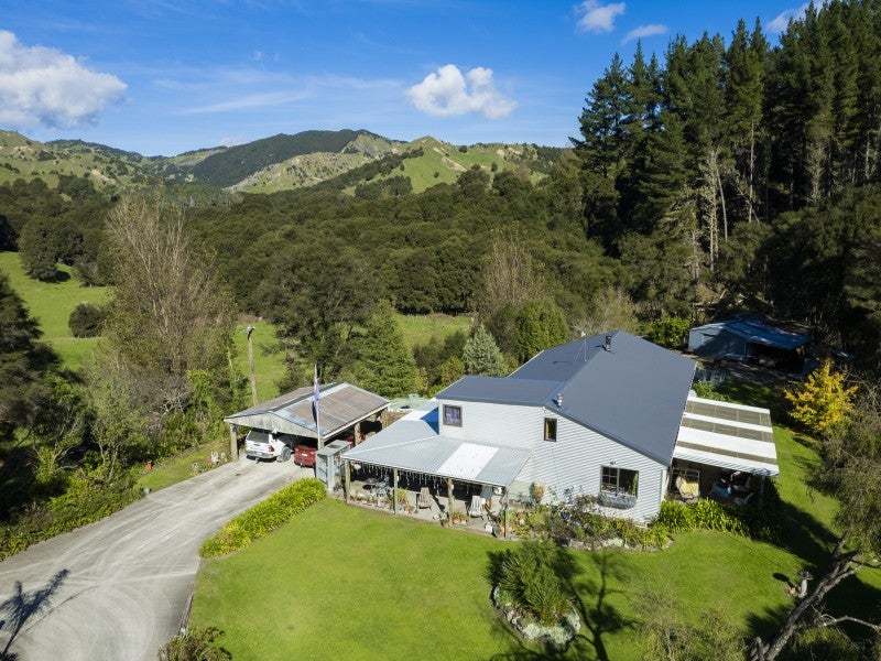 92 Mander Road, Waimatā - Carousel 1