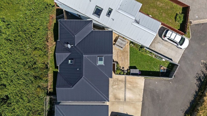 75 Erlestoke Crescent, Churton Park, Wellington - Carousel 2