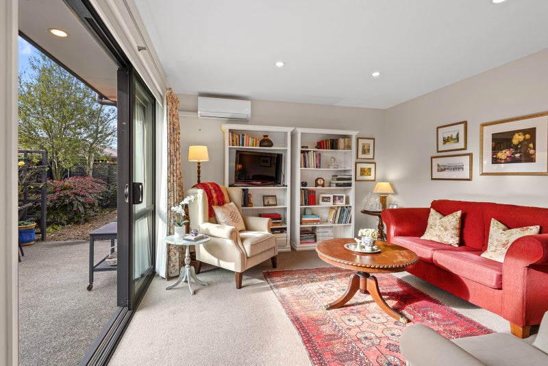 5/12 Bank Street, Amberley, Amberley - Carousel 1