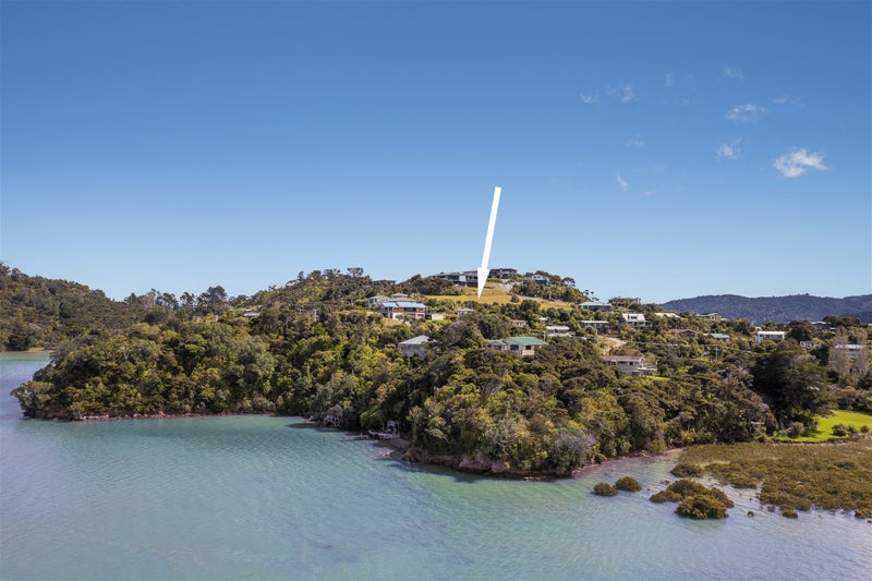 125 Huihana Lane, Wyuna Bay, Coromandel - Carousel 1