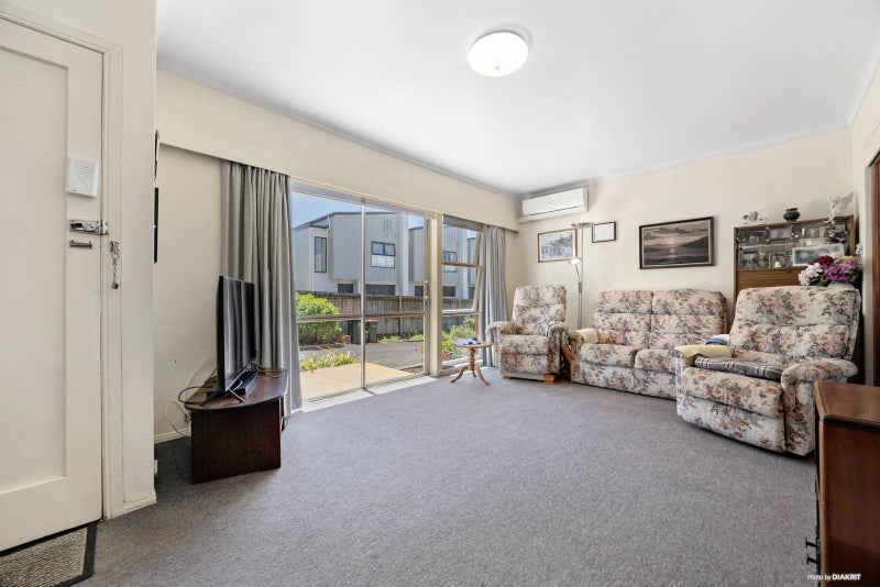 1/19 Central Avenue, Papatoetoe, Auckland - Carousel 2