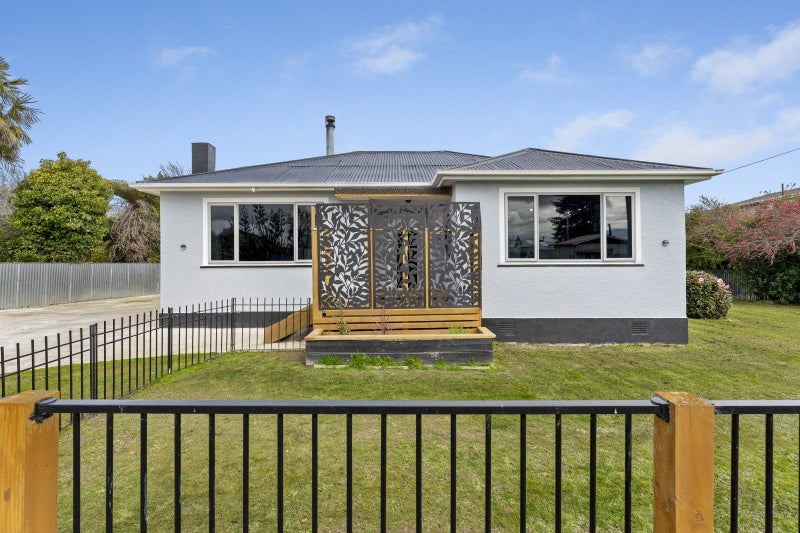 1 Huia Street, Pahiatua - Carousel 2