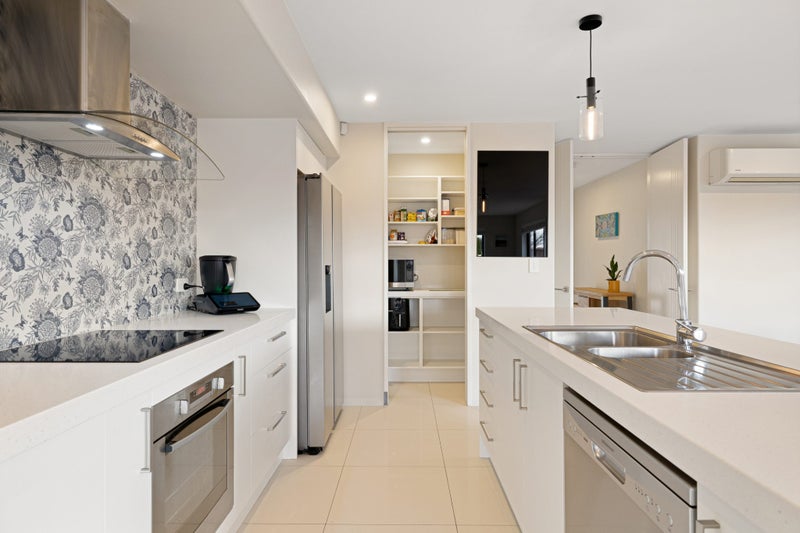 14 Eastfield Drive, Lincoln, Lincoln - Carousel 2