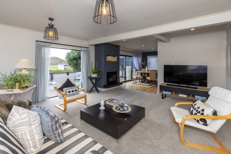 5 Eatwell Avenue, Paraparaumu Beach, Paraparaumu - Carousel 2