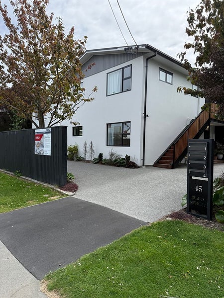 2/45 Berry Street, St Albans, Christchurch - Carousel 1