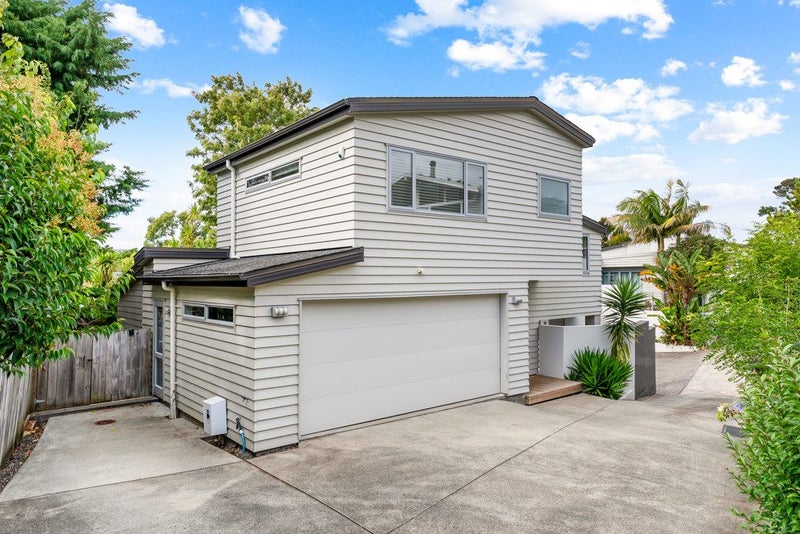 35 Kempthorne Crescent, Mission Bay, Auckland - Carousel 1