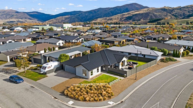 14 Stowell Drive, Cromwell, Cromwell - Carousel 1