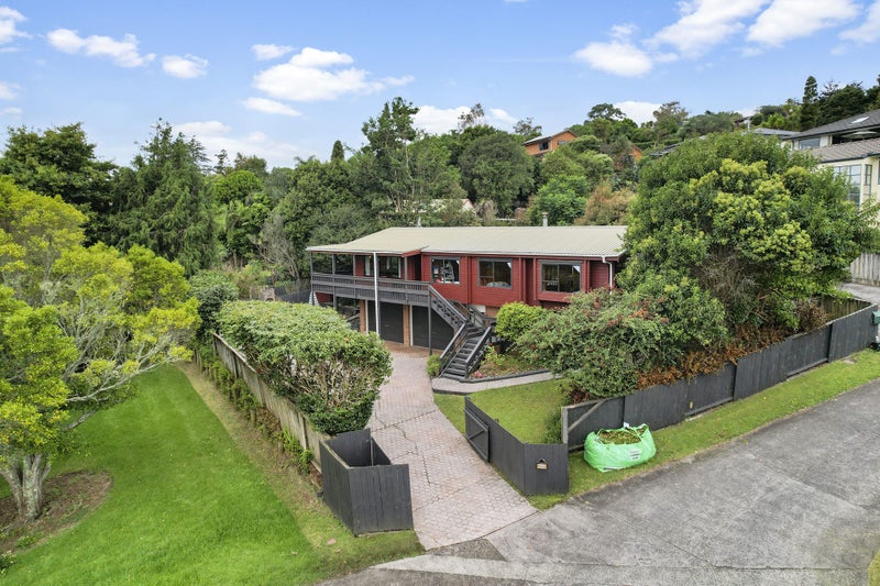 31 Barberton Terrace, Red Hill, Papakura - Carousel 26