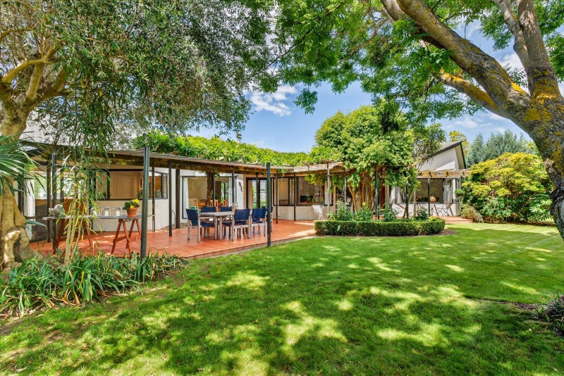 216 Auckland Road, Greenmeadows, Napier - Carousel 1