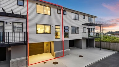 5 Peony Mews, Oteha, Auckland - Carousel 1
