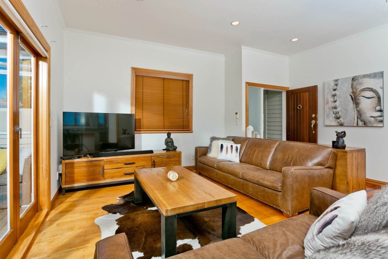 60A Northboro Road, Belmont, Auckland - Carousel 2