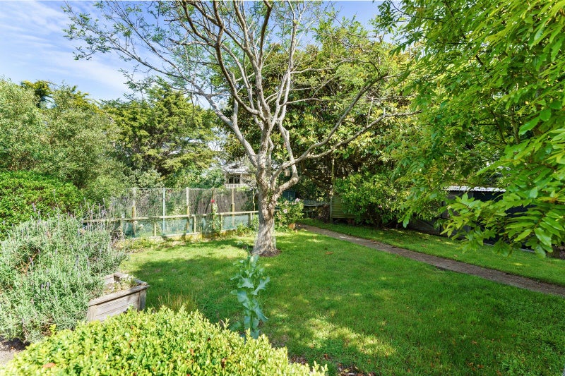 15 Arthur Street, Waikawa Beach - Carousel 2