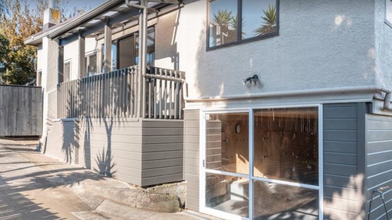 1/127 Moore Street, Howick, Auckland - Carousel 1