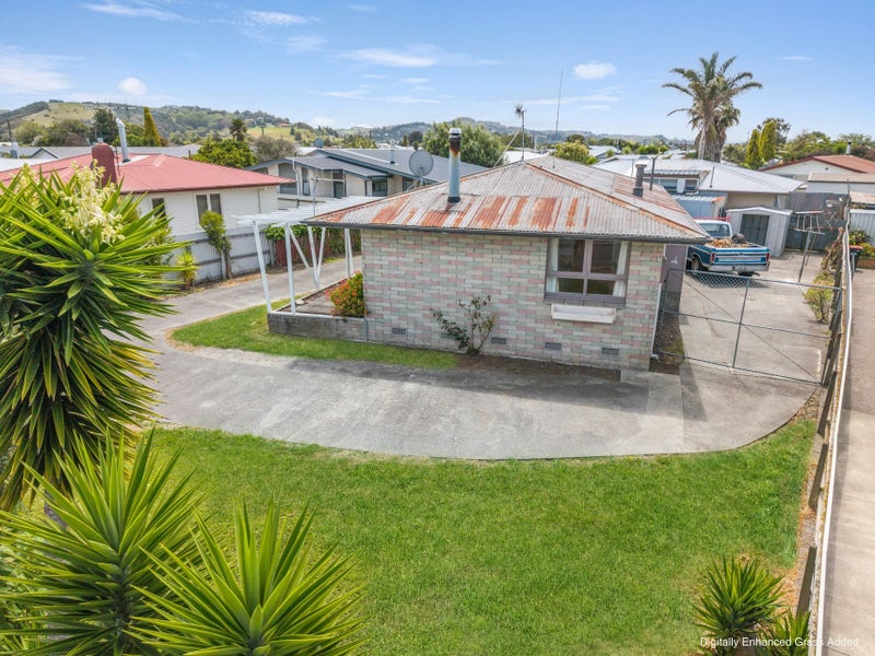 8 Kauri Street, TARADALE, NAPIER - Carousel 2