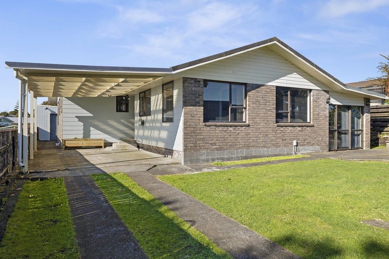 30 Rahiri Street, Waitara, Waitara - Carousel 1