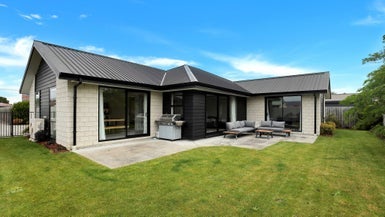 76A Thomson Street, Tinwald, Ashburton - Carousel 1