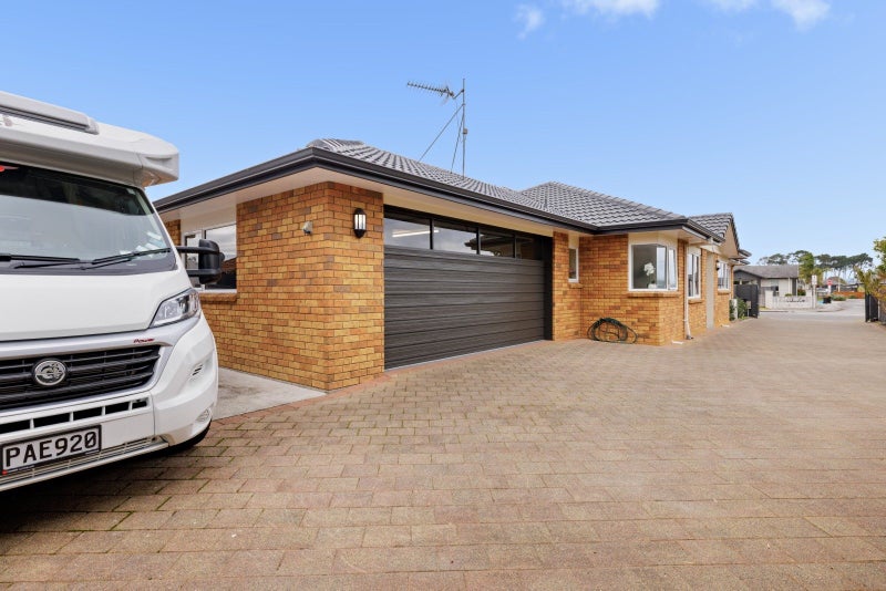 90 Santa Monica Drive, Papamoa Beach, Papamoa - Carousel 31