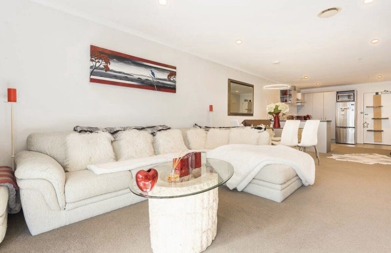 GB/83 New North Road, Eden Terrace, Auckland - Carousel 1