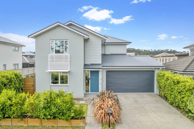 55 Mettam Drive, Swanson, Auckland - Carousel 1