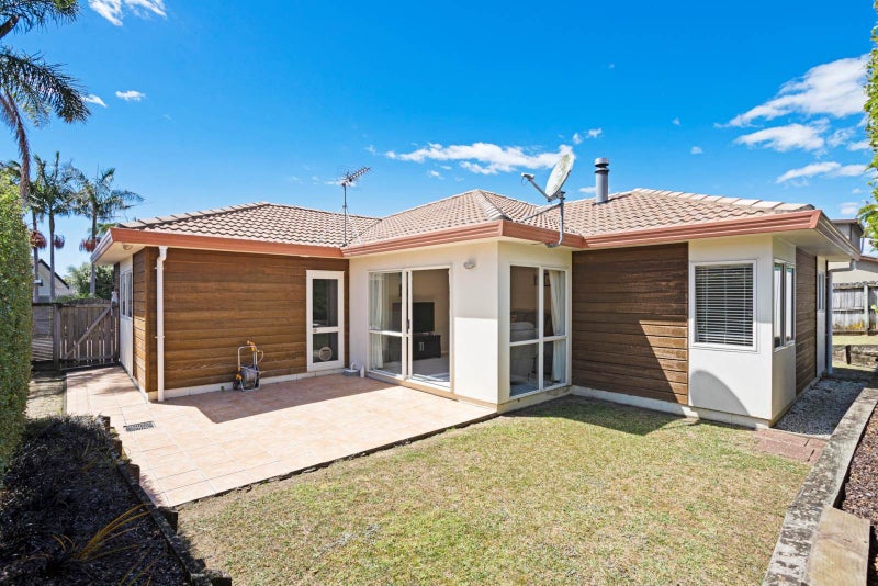 25 Starlight Cove, Hobsonville, Auckland - Carousel 1
