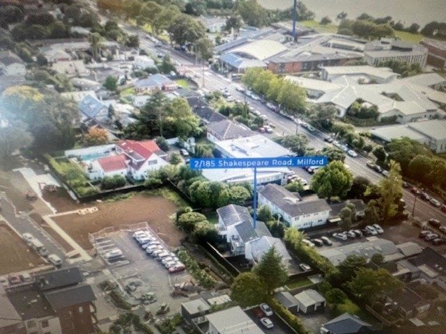 2/185 Shakespeare Road, Milford, North Shore City, Auckland - Carousel 21