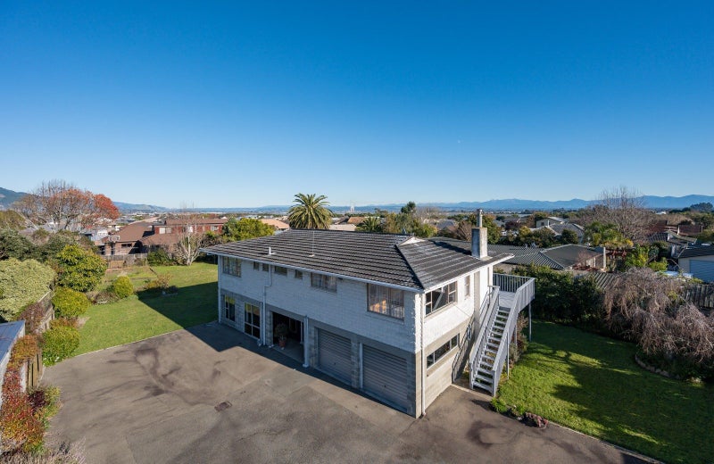 2 Balmoral Place, Stoke, Nelson - Carousel 1