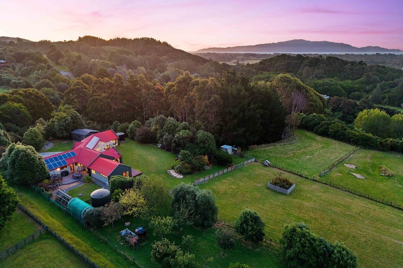 91 Aston Road, Waikanae, Waikanae - Carousel 2