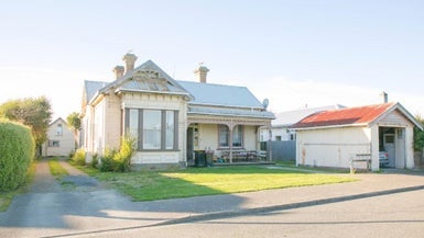 82 Balmoral Drive, Appleby, Invercargill - Carousel 1