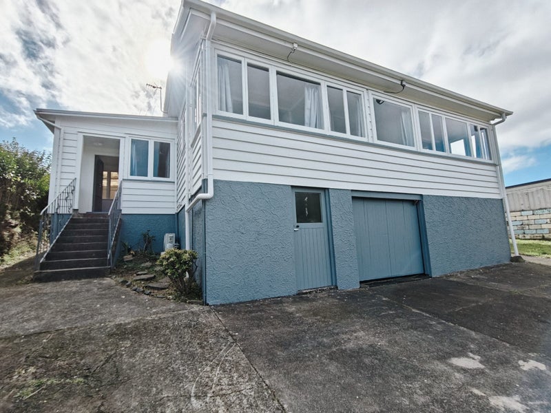 34 Tiverton Road, Avondale, Auckland - Carousel 1