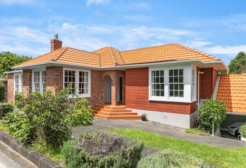 10 Ngaio Street, Orakei, Auckland - Carousel 1