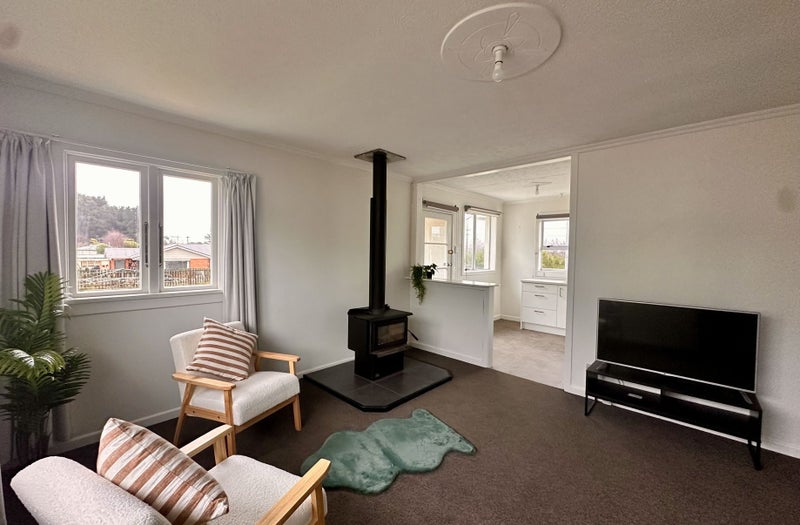 75 Weka Street, Waikiwi, Invercargill - Carousel 1