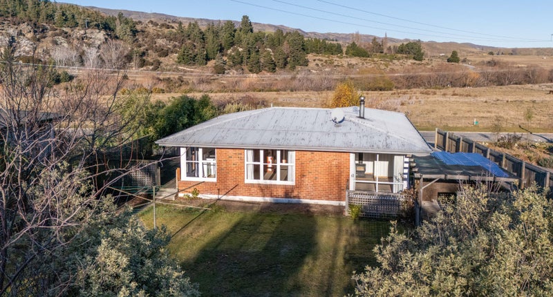 34 Tamblyn Drive, Lake Roxburgh Village, Roxburgh - Carousel 1
