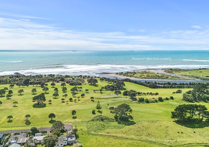 9 Chatswood Grove, Fitzroy, New Plymouth - Carousel 37