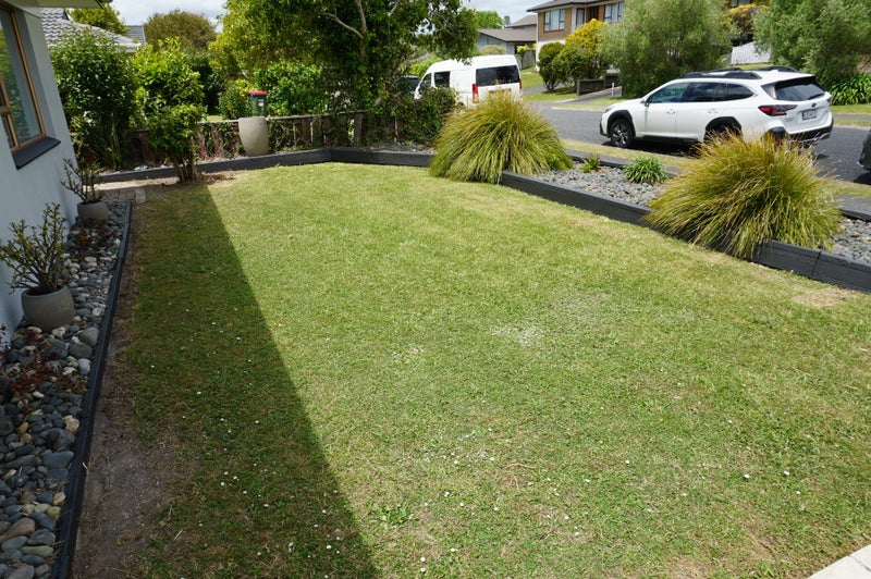 7 Sunnyview Avenue, Shelly Park, Auckland - Carousel 2