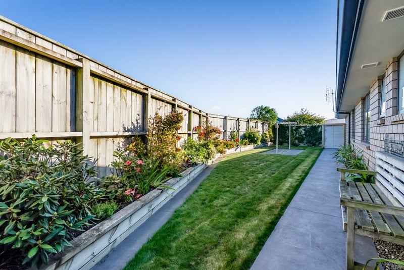 4 Roka Street, Bell Block, New Plymouth - Carousel 21