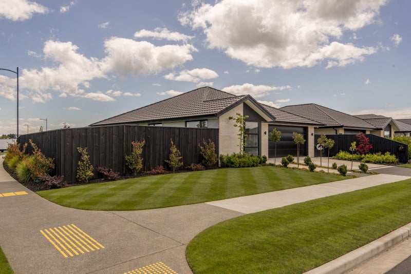 17 Halpin Drive, Lincoln, Lincoln - Carousel 21