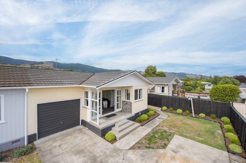 3/25 Kipling Crescent, Stoke, Nelson - Carousel 1