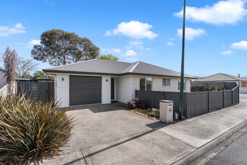 10 John Mcdonald Mews, Masterton, Masterton - Carousel 1