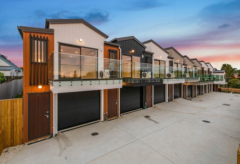 2/88 Webster Avenue, Mount Roskill, Auckland City, Auckland - Carousel 1