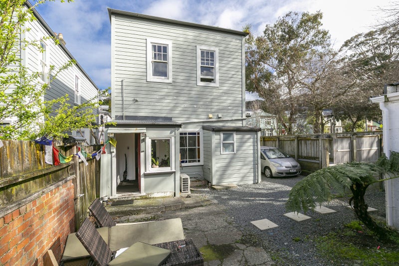 46 Aro Street, Aro Valley, Wellington - Carousel 2