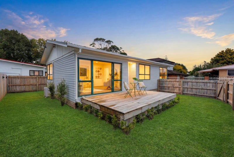 101A Rathgar Road, Henderson, Auckland - Carousel 1